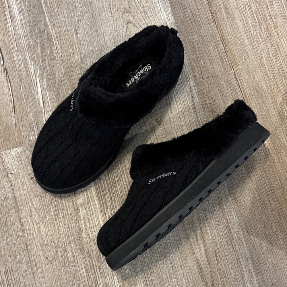 New Skechers Black Fuzzy Knit Slip-On Winter Slippers